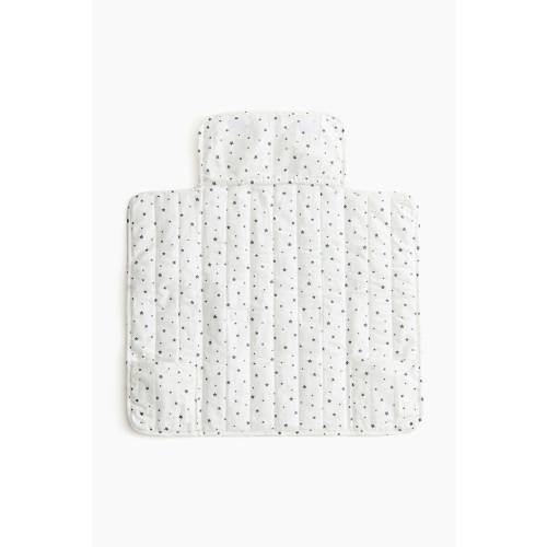 FOLDABLE CHANGING PAD