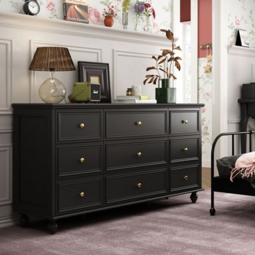 Famapy Black Nine - drawer Dresser: Exquisite Craftsmanship Meets Ample Storage