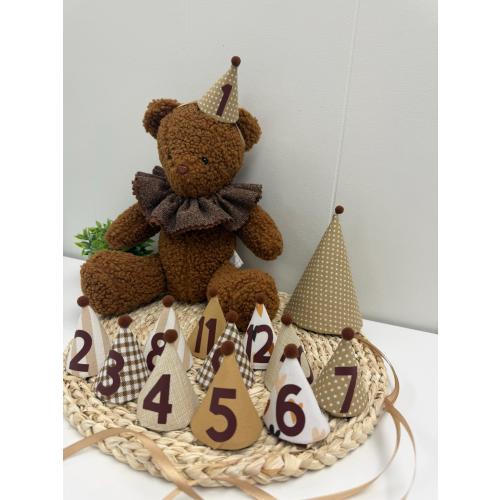 Baby Monthly Milestone Hat Set – Handmade Keepsake for Baby’s First Year
