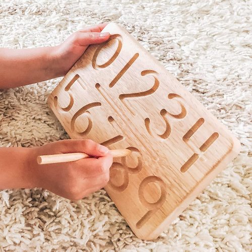 Wooden Number Tracing Board – Montessori & Me