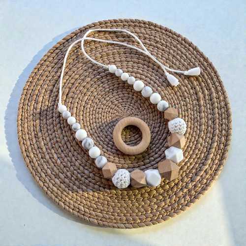 Marble and white wood silicone nursing necklace with ring