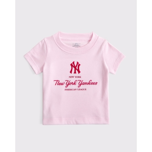 baby new york yankees graphic tee