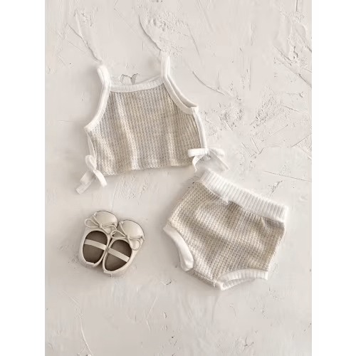 a stylish two piece set baby girls featuring a colorful - Temu
