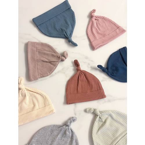 Organic Cotton Baby Ribbed Hat: Gender Neutral Newborn Beanie