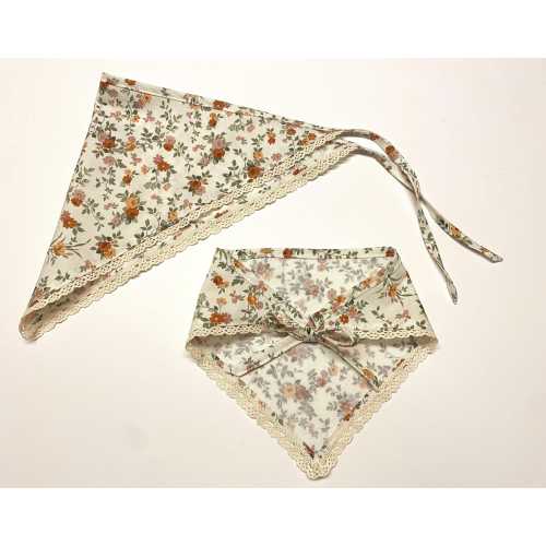 Floral print cotton hair kerchief with crochet trim. Cute handmade cottage core head wrap. Mom and daughter matching hair bandanas.