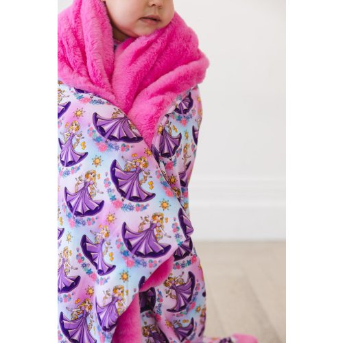 Gleam Plush Blanket | scoots