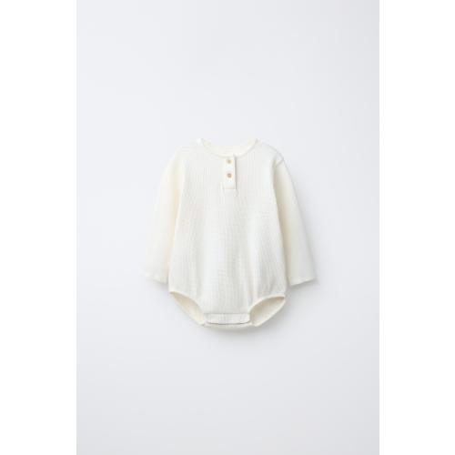 WAFFLE HENLEY BODYSUIT - Ecru | ZARA United States