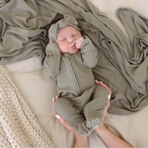 Caden Lane Bamboo Waffle Zipper Footie in Eucalyptus Size Newborn