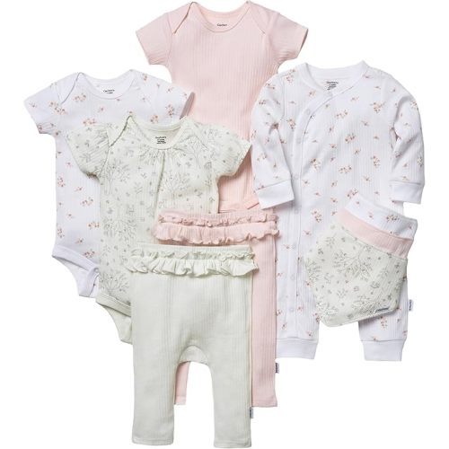 Gerber Baby 9-piece Baby Gift Set for Newborn Boys & Girls – Premium Cotton Baby Essentials Layette Set