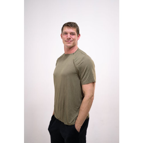 The Cameron Unisex Nursing and Skin to Skin Shirt in Sage – Lila