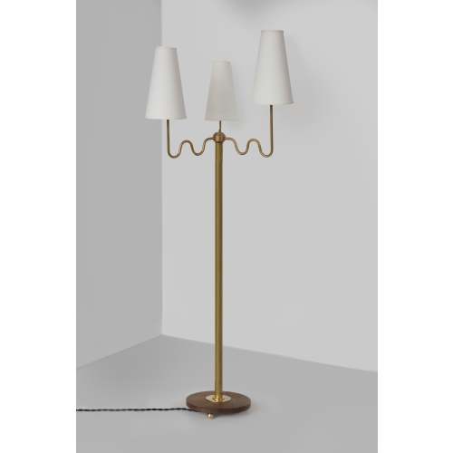 Willow Floor Lamp