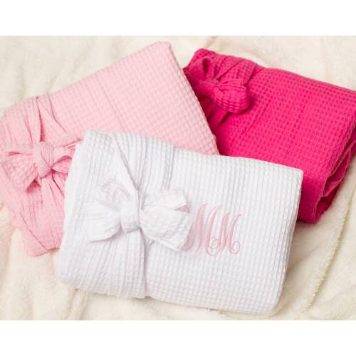 Personalized Women's Waffle Robe, Custom Holiday Gift for Her, Monogrammed Robe, Cozy Robe Gift, Christmas Gift, Gift for Girlfriend, Friend