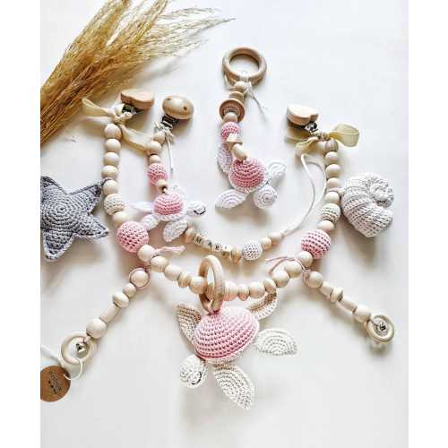 Sea Stroller chain Pram garland for New mom gift basket Wooden Stroller mobile toy New Baby shower gift Crochet Seaturtle Seashell Starfish