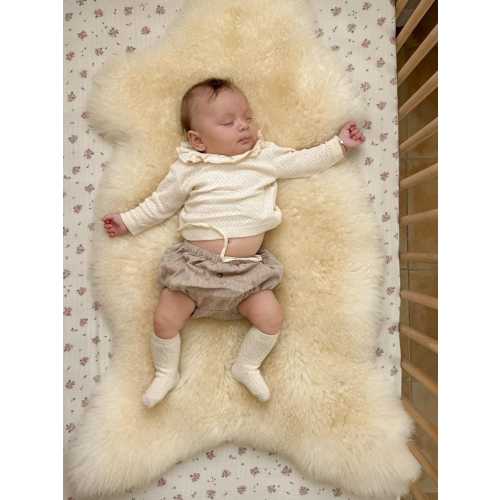Natural Sheepskin Rug for Babies & Kids – Soft, Hypoallergenic, Eco-Friendly, Ivory Baby Sheepskin | Nursery Mat, Stroller Liner, Playmat