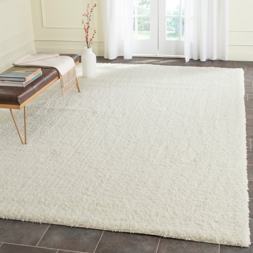 Light Sage SAFAVIEH Laguna Shag Verdiana Solid Color 2-inch Thick Rug.