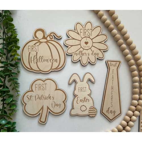 Wooden Baby's First Holiday Milestone Discs: Photo Props, New Mom Gift