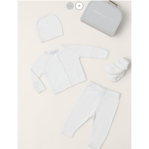 Barefoot Dreams Classic Newborn Set for Going Home in Color: Pearl