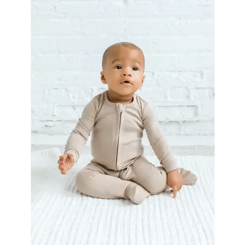 Peyton Zipper Sleeper