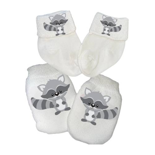 MITTENS & Sock Option Newborn no scratch Mittens With RACCOON. Boy or Girl! Perfect Shower / Newborn Gift! Every Baby Needs. Cute Baby Gift!