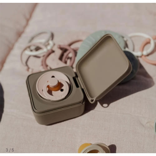 BIBS Pacifier Box Ivory | bibsworld.com – Bibsworld store US