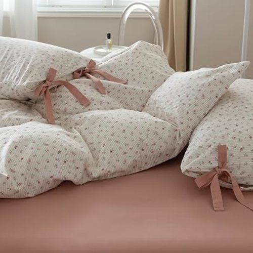 HighBuy Twin Size Fitted Bottom Sheet 1 Piece - Hotel Quality 100% Cotton Blush Pink Deep Pocket Bed Sheets - Up to 14 inch Bedding Mattress Protector - Twin Bed Fitted Sheet for Teen College