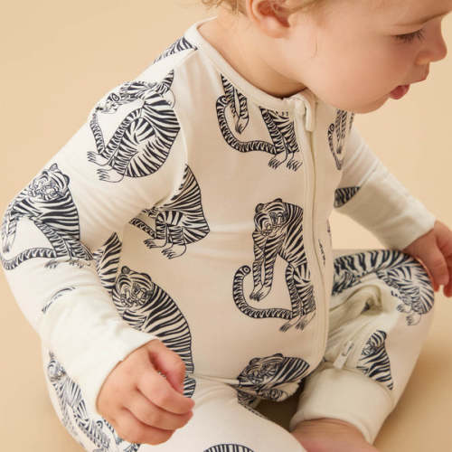 Shop D&D Tiger Clever Zip Snug Fit Baby Pajamas with Two‑Way Zip | MORI US