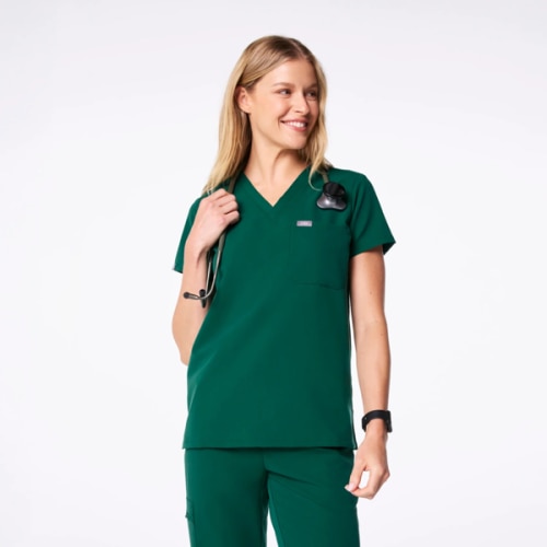 Women's Catarina Scrub Top™ - Hunter Green · FIGS