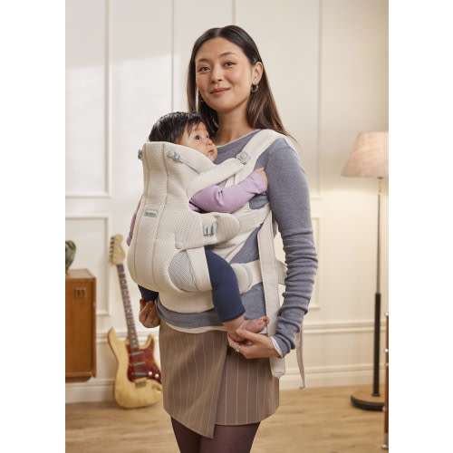 BabyBjörn Baby Carrier Hold