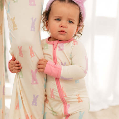 Infant Romper in Honey Bunny