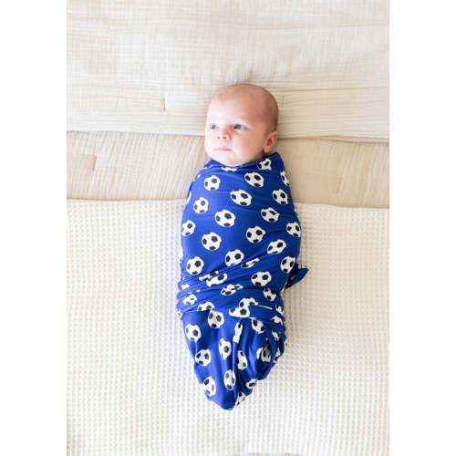 SOCCER | SWADDLE
