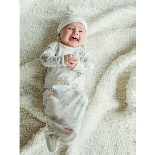 Knotted Gown & Beanie Set - Modern Daisy