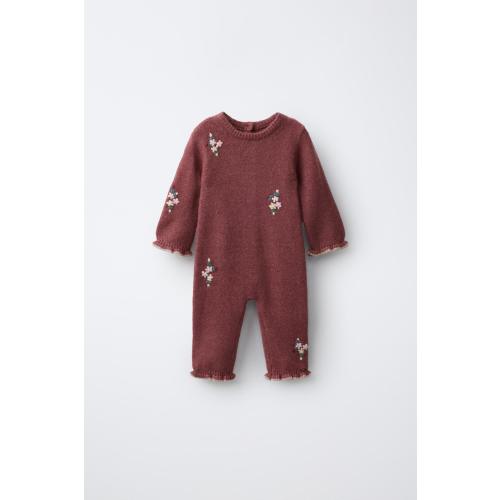 LONG KNIT ROMPER WITH EMBROIDERED FLOWERS - Dark pink | ZARA United States