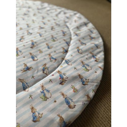 Peter Rabbit play mat, Baby play mat, Padded play mat, Baby shower gift, Tummy time, Play rug, Nursery play mat, Round rug, Neutral baby rug