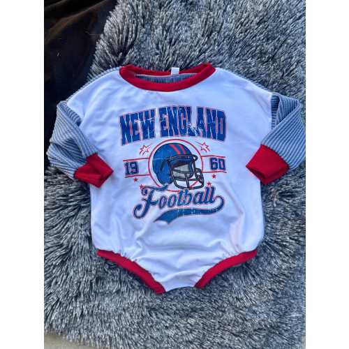 New England Football Bubble Romper With Snaps| bubble romper | patriots baby outfit | baby outfit | birthday baby outfit