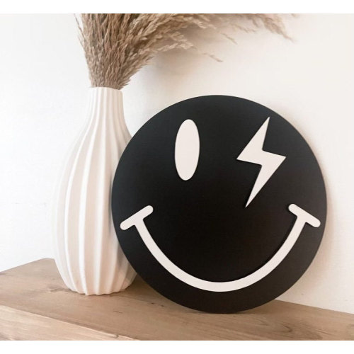 Retro 3D Smiley Face Sign: Groovy Dorm Decor