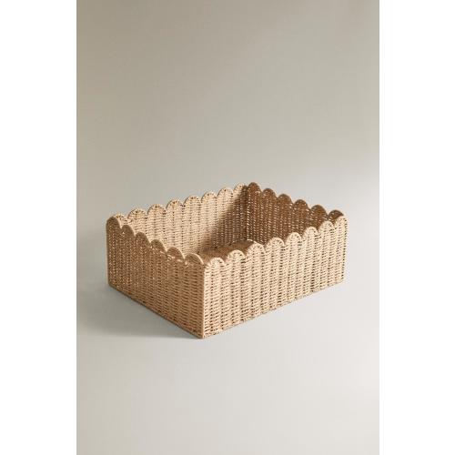 SCALLOPED MEDIUM BASKET