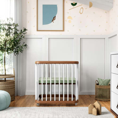 The Cloud Crib | Modern Convertible Crib | Nestig