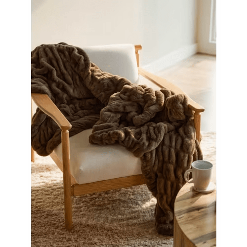 Dreamer Blanket | Large | Color: Bear