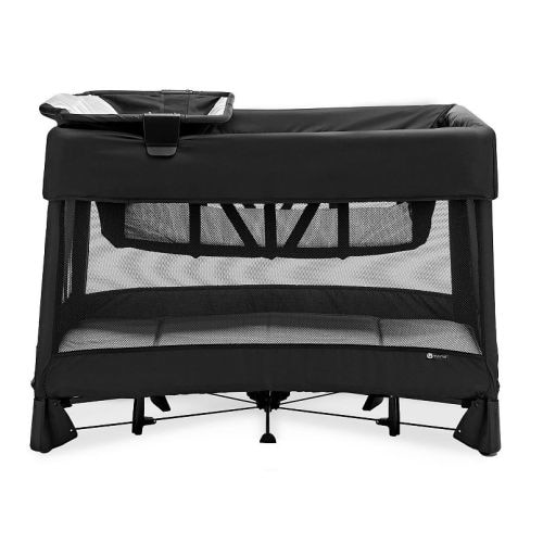 4MOMS Breeze Plus Playard