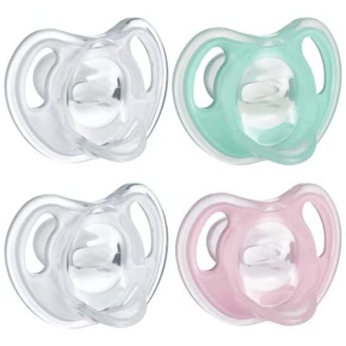 Tommee Tippee Ultra-Light Silicone Pacifier, Symmetrical One-Piece Design, BPA-Free Silicone Binkies, 0-6m, 4-Count