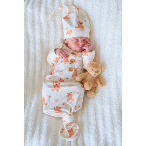 Newborn Baby Knot Gown & Hat Set in Honey Bear | Caden Lane