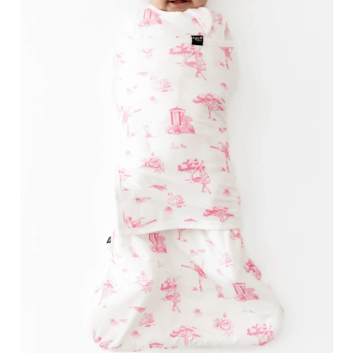Kyte XS Swaddle
- Pink bows