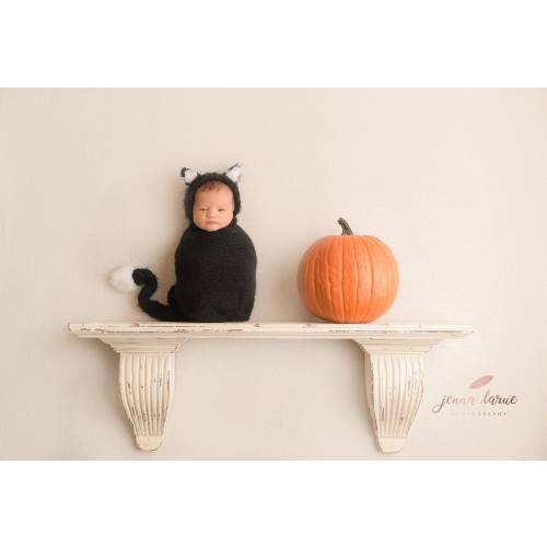 Hand Knitted Newborn Cat Costume: Halloween Photo Prop Outfit