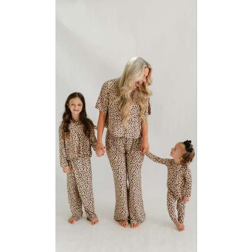 Infant Romper in Brown Cheetah Size 0-3 Months