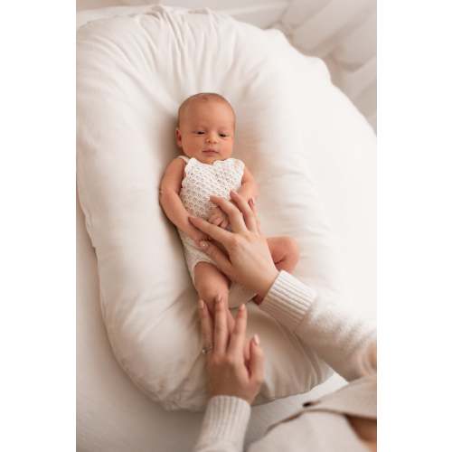 The Nurture Lounger & Free Cover