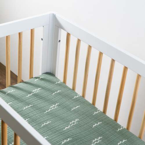 Mini Crib Sheet in GOTS Certified Organic Muslin Cotton