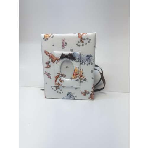 Handmade Winnie the Pooh Photo Album: Holds 100 4x6 Photos