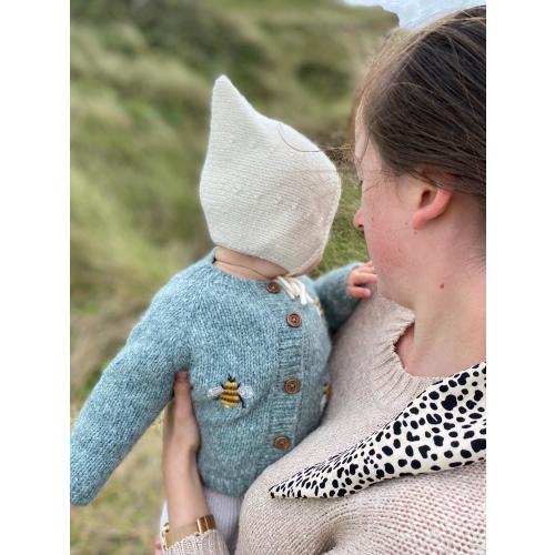 Classic pixie bonnet