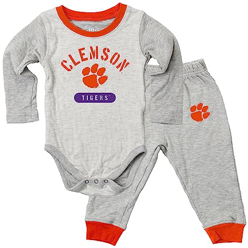 Wes and Willy Baby College Jie Jie Long Sleeve Bodysuit and Pant Set