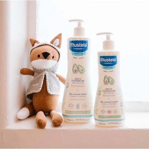 Mustela Baby Bath Time Gift Set - Baby Skin Care Essentials with Natural Avocado - Contains Hydra Bebe Body Lotion 10.14 fl. oz. & Gentle Cleansing Gel 16.9 fl. oz. - 2 Items Set